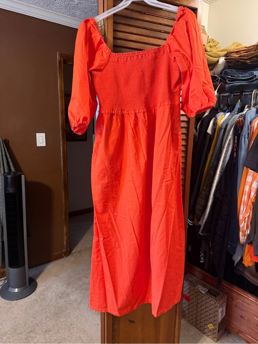 Bright orange  Square-Neck Midi Dress with Puff Sleeves